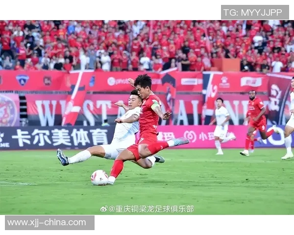 重庆足球队荣登全国足球技术排行榜第八名展现强劲实力