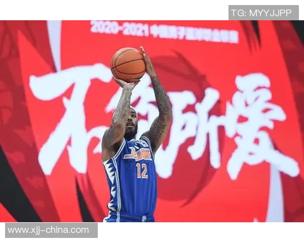 深入分析上海篮球队阵地战战术特点与执行策略 深入分析上海篮球队阵地战战术特点与执行策略