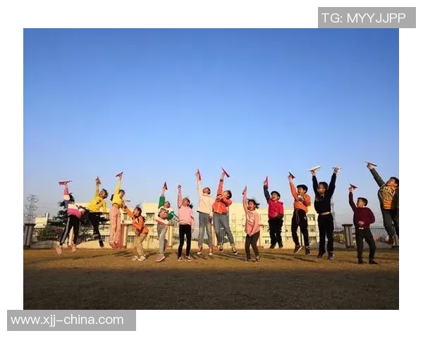 深度对话:探寻杨磊在足球世界中的成长与梦想之旅 深度对话:探寻杨磊在足球世界中的成长与梦想之旅